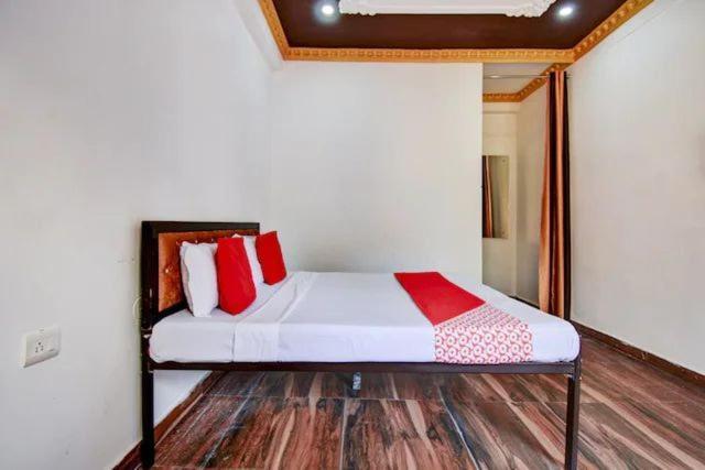 Hill Stone Mussorie Hotel มัสซูรี ภายนอก รูปภาพ